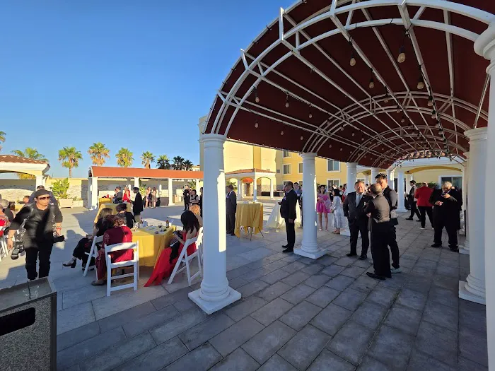 Senior Helpers Picture 8