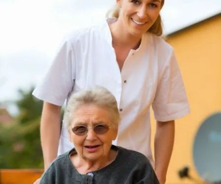 Mom's Home Care