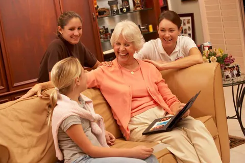 Interim HealthCare of Beverly Hills Picture 4