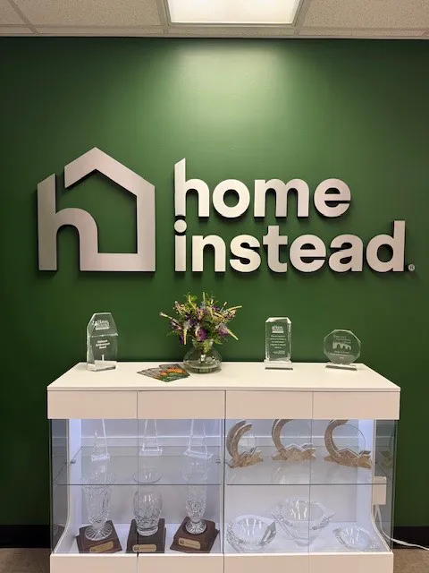 Home Instead Picture 3