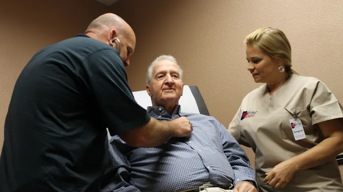 Caring Senior Service Picture 9