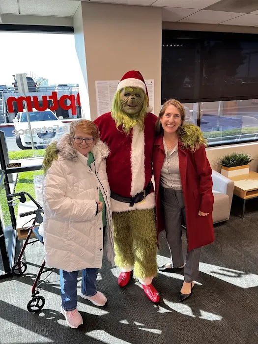 Visiting Angels Senior Home Care Long Beach Picture 2