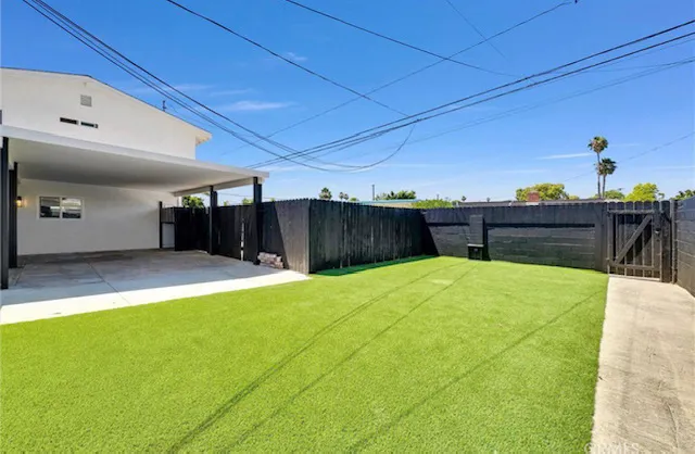 Chapman Rose, Inc Residential Home Care for the Elderly Picture 2