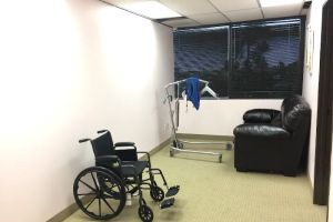 Auto Service Center