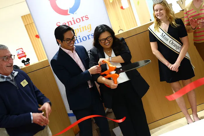 Seniors Helping Seniors® Orange Picture 4