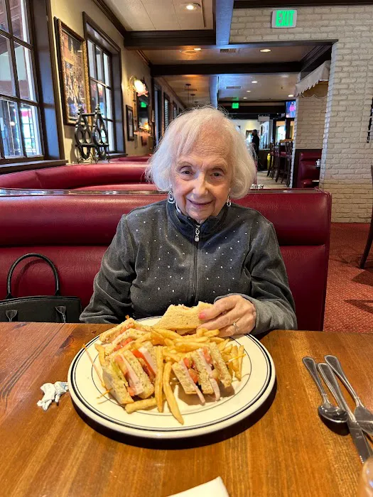 Visiting Angels Senior Home Care San Pedro Picture 7