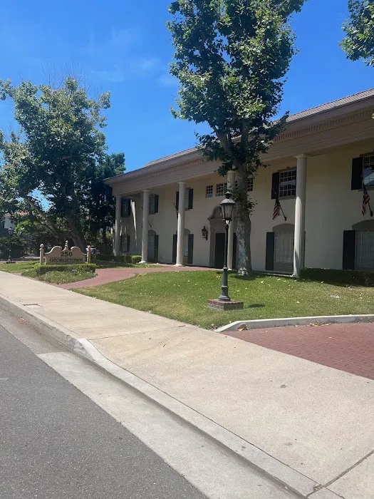 Right at Home Picture 5