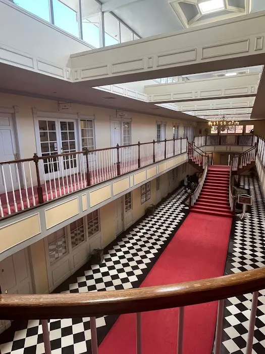 Right at Home Picture 3