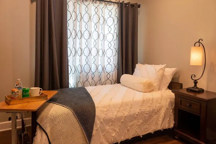 Senior Oasis Picture 6