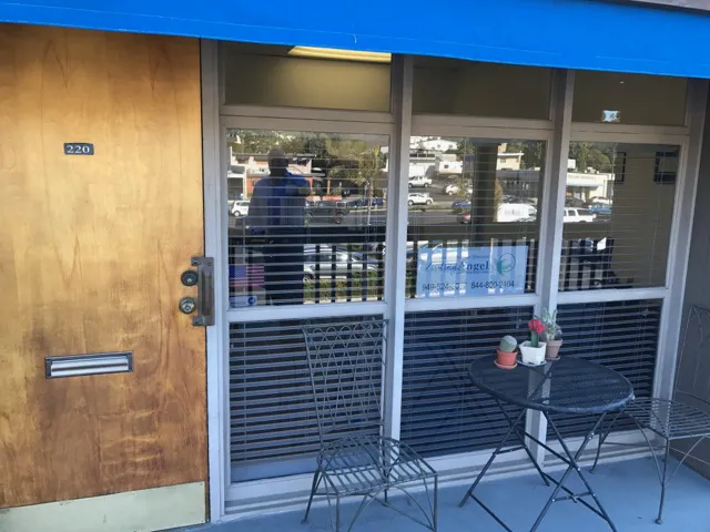 Visiting Angels Picture 6