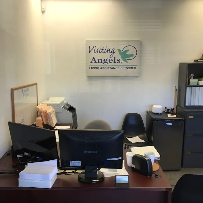 Visiting Angels Picture 7