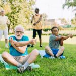 How to Encourage Seniors to Maintain Social Bonds With Friends and Family