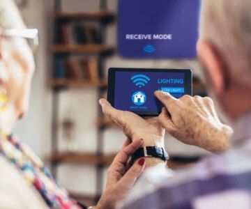 The Impact of Smart Home Technology on Senior Living: Enhancing Comfort and Safety
