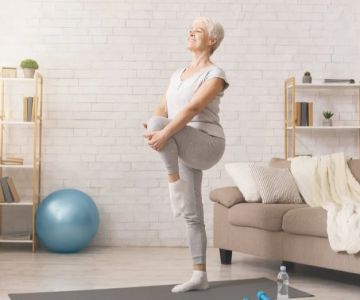 Easy and Safe Home Exercises That Improve Balance and Flexibility in Seniors