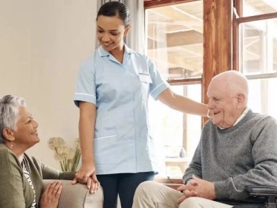 Effective Communication Strategies for Dementia Care – Improve Care and Support