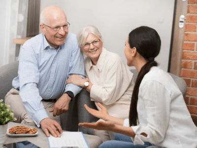 Creating a Personalized Care Plan for Your Aging Parent