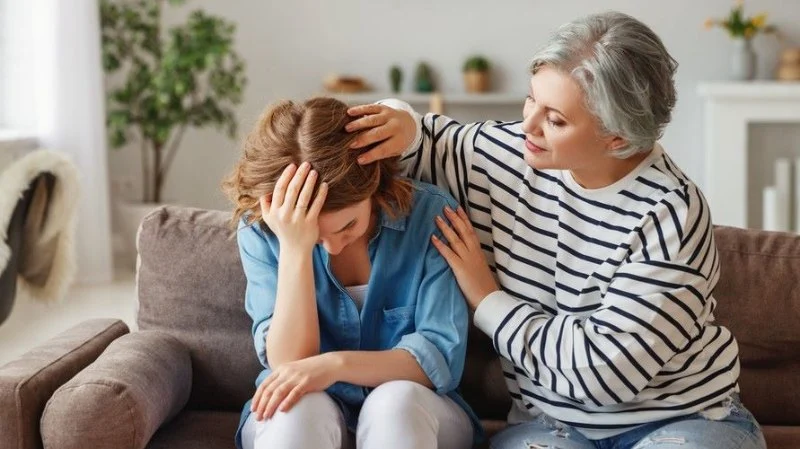 How to Manage Caregiver Stress and Anxiety: Practical Strategies for Caregivers