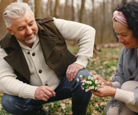 Effective Strategies for Helping Seniors Cope With Stress and Life Changes