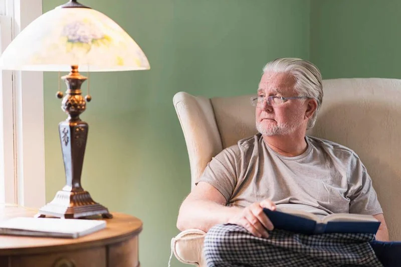 Tips for Making Home Lighting Safe and Comfortable for Seniors