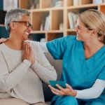 How to Use Positive Reinforcement to Support Healthy Habits in Seniors