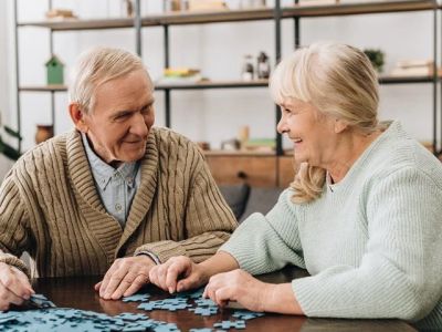 Tips for Helping Seniors Stay Mentally Stimulated With Puzzles and Games