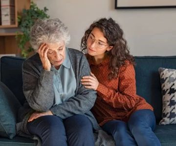How to Build Emotional Resilience in Seniors Facing Life Transitions - HomeCare Hub