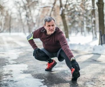How to Encourage Seniors to Stay Active During Inclement Weather