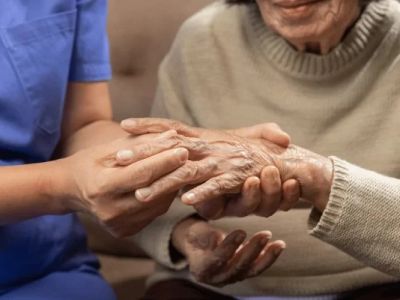 Tips for Supporting Seniors With Chronic Health Conditions