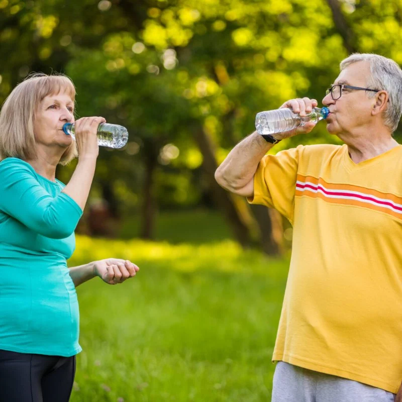 Tips for Helping Seniors Stay Hydrated Through Creative Methods