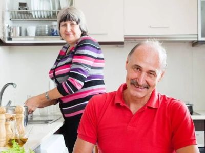 How to Make Meal Preparation Easy and Enjoyable for Aging Loved Ones