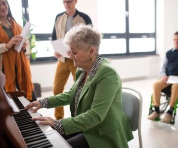 How to Encourage Older Adults to Express Creativity Through Music
