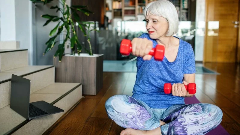 How to Encourage Safe Physical Activity Through Simple Home Exercises