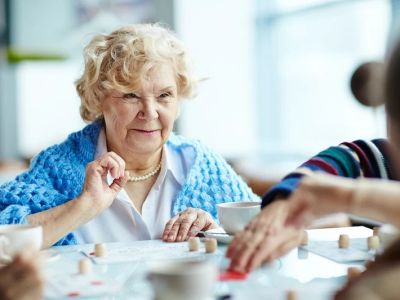 Tips for Supporting Seniors with Cognitive Decline in Daily Life