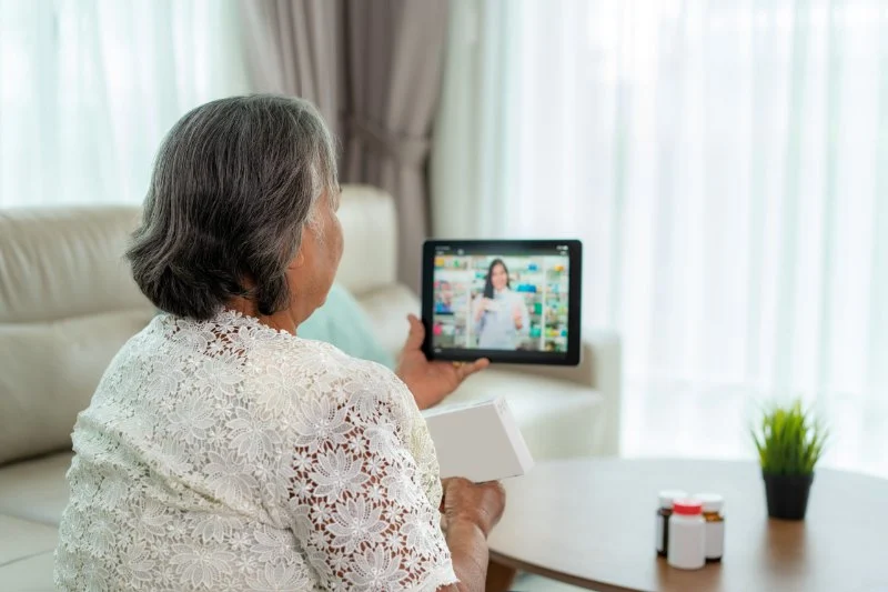 The Role of Mobile Apps in Managing Senior Health