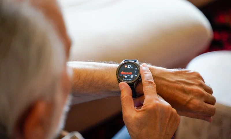 The Role of Wearable Devices in Monitoring Senior Health