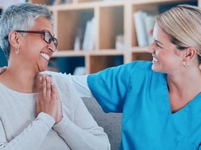 Effective Communication Strategies for Dementia Care to Improve Daily Life