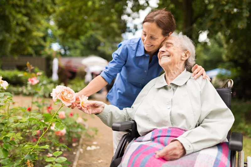 How to Provide Emotional Support to Dementia Patients