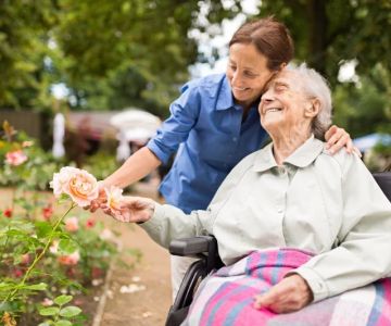 How to Provide Emotional Support to Dementia Patients