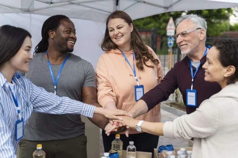 Strategies for Encouraging Social Participation in Community Programs