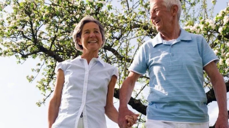Safe Community Event Tips for Older Adults Participation Guide