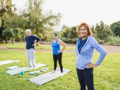 How to Support Seniors in Enjoying Outdoor Activities Safely