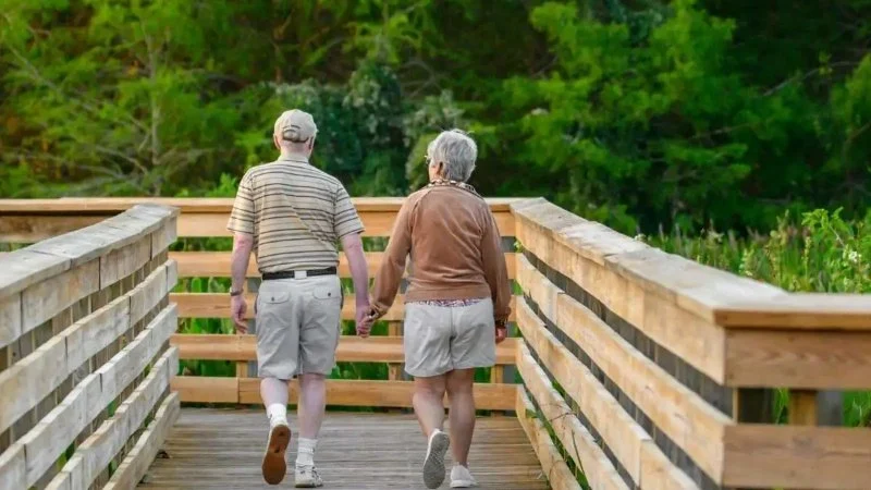 Strategies for Encouraging Seniors to Stay Independent in Daily Tasks
