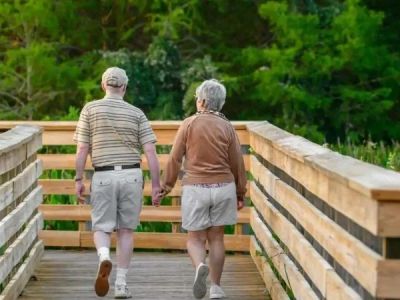 Strategies for Encouraging Seniors to Stay Independent in Daily Tasks