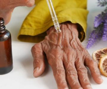 The Benefits of Aromatherapy in Senior Care